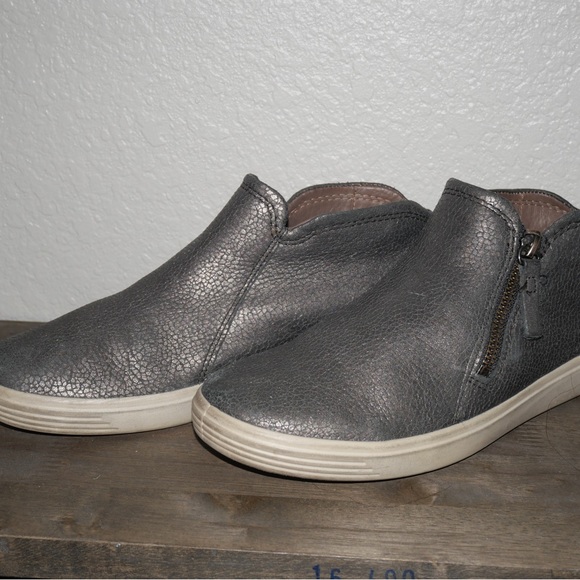 Ecco - Picture 5 of 5